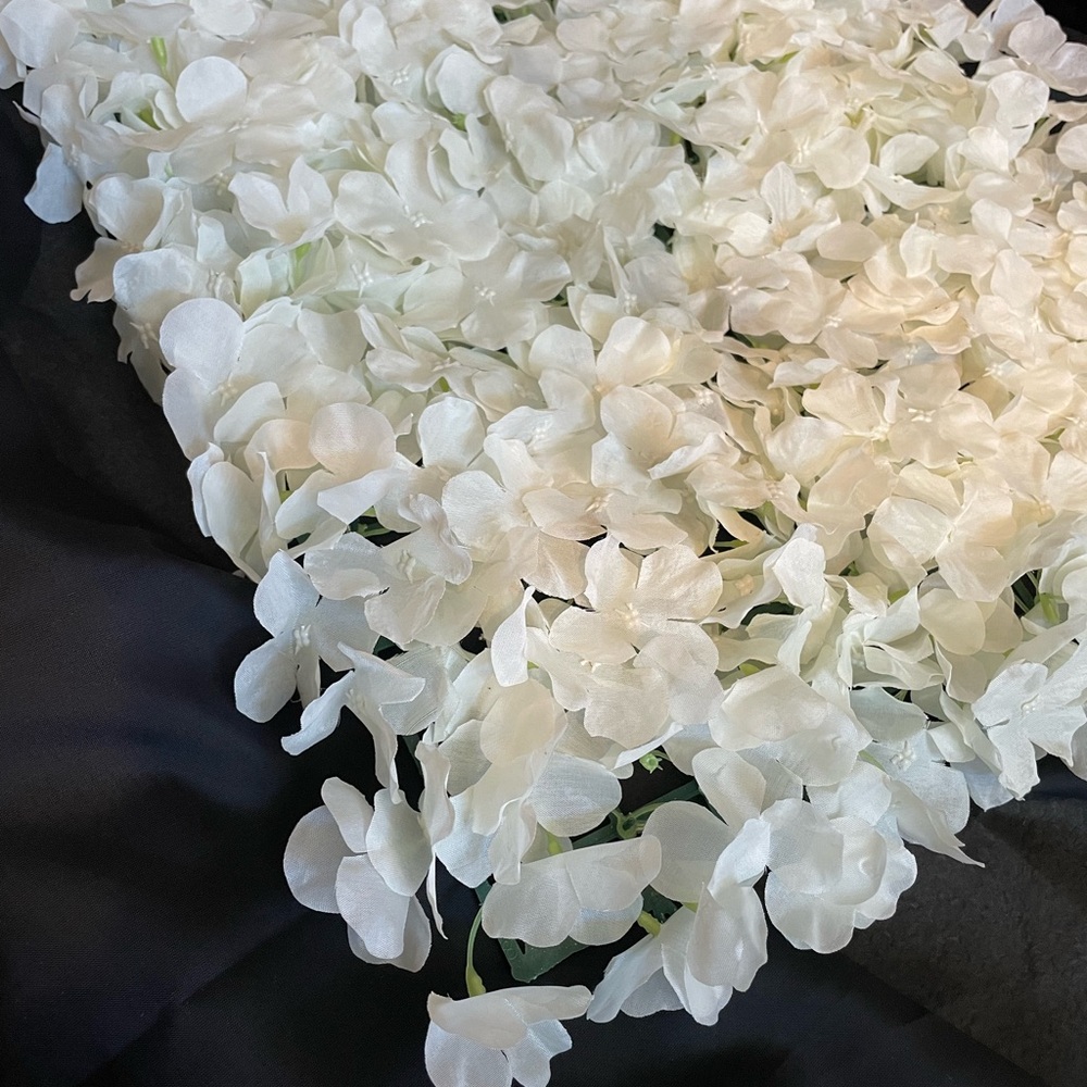 wall art - 17x24” white floral panel